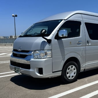 HIACE Business Saloon